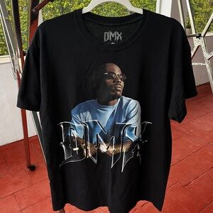 Black Graphic Tee - Short Sleeve